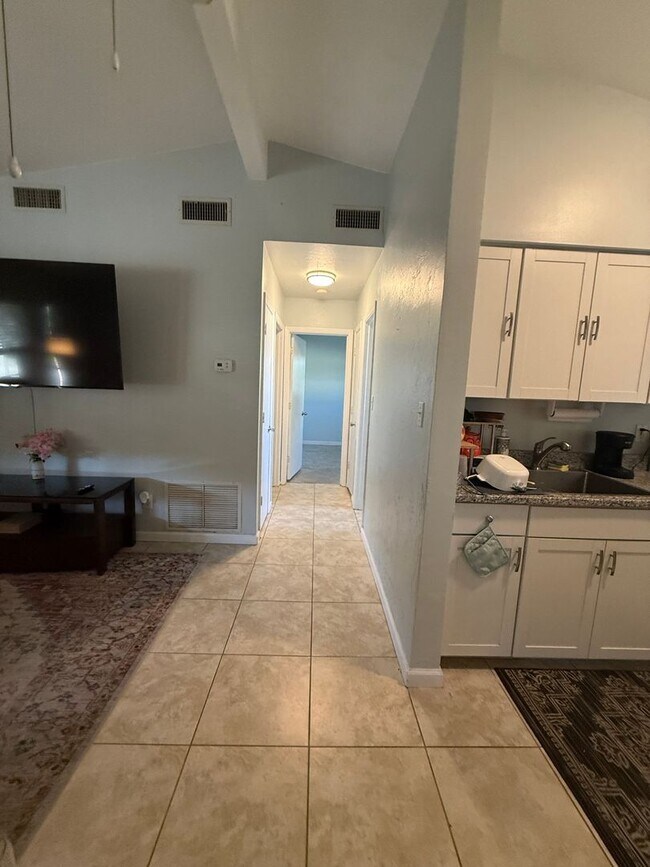 Foto del edificio - Single Family cottage