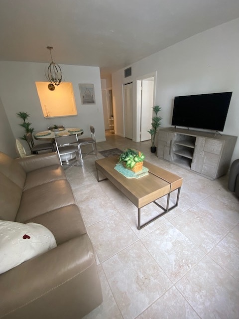 Foto del edificio - Lake Villa Apartments