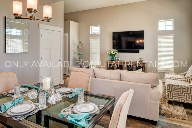 Building Photo - 930 Aspen Summit Dr