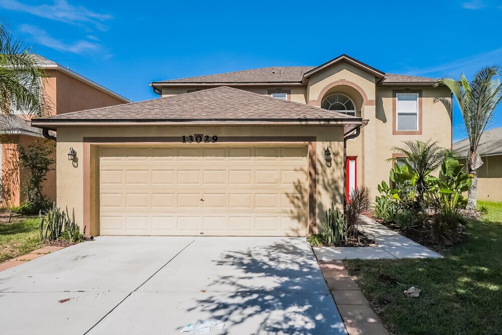Foto principal - 13029 Waterbourne Dr