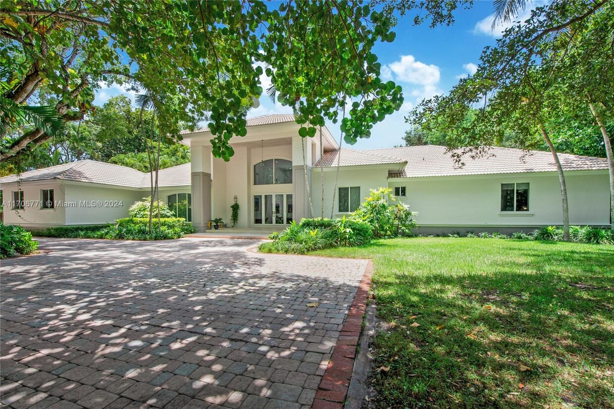 Foto principal - 7840 SW 125th St