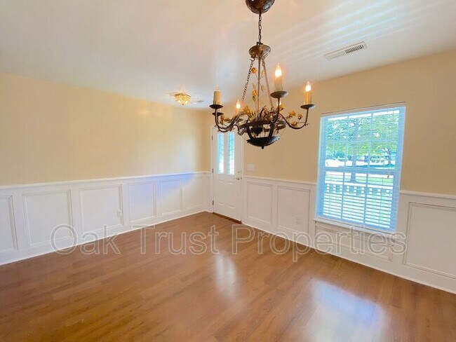 Building Photo - 5014 Wilverine Dr