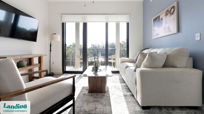 Foto del edificio - 7301 Lake Bank Lp