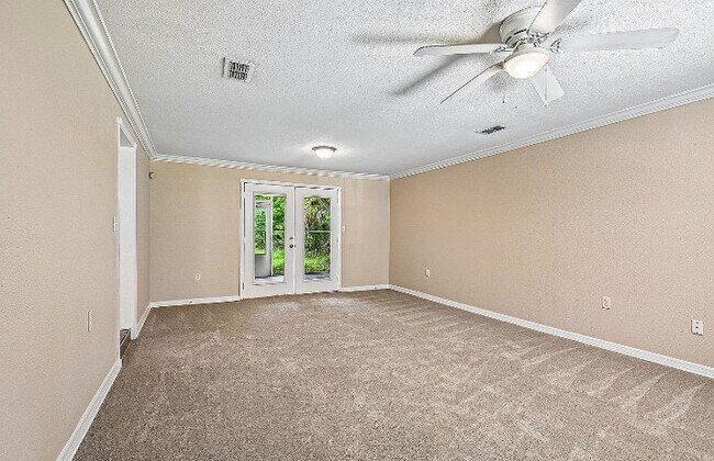 Foto del edificio - 10592 Haverford Rd