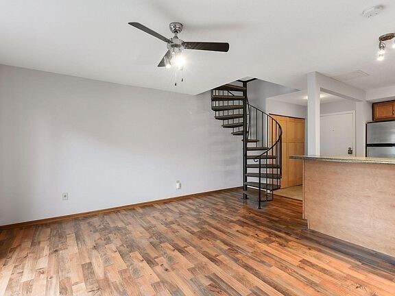 Foto del edificio - 7236 72nd Ln N