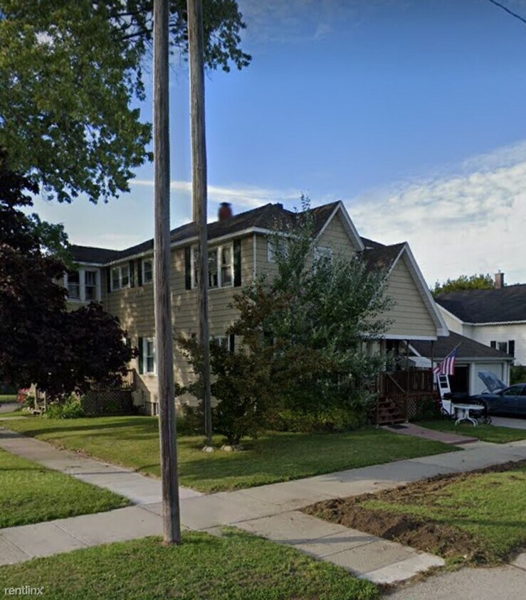 Primary Photo - 1 br, 1 bath Triplex - 1001 N 2nd Ave Apt 2
