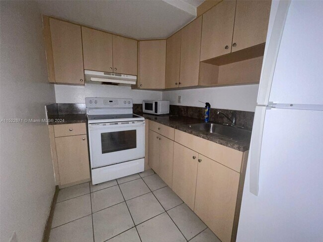 Foto del edificio - 4845 NW 7th St