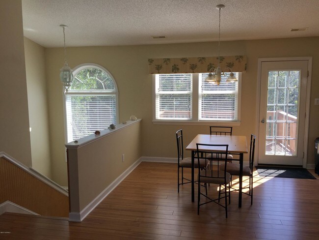 Foto del edificio - 5713 Landing Ct