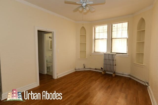 Foto del edificio - 4830 N Damen Ave