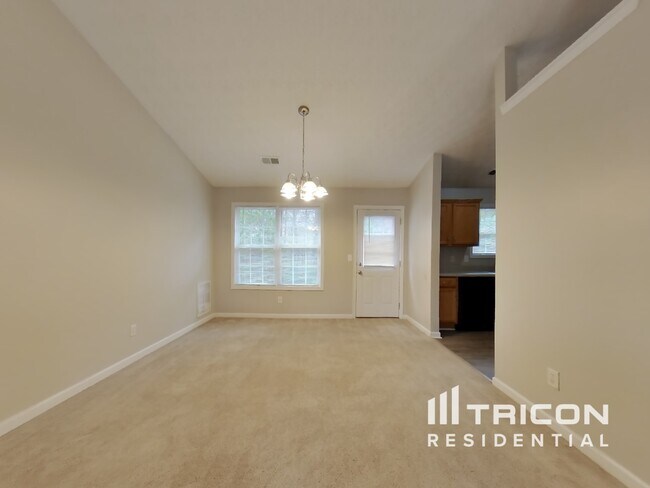 Building Photo - 204 Arbor Creek Drive Dallas GA