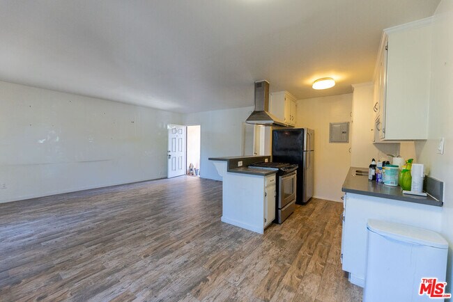 Foto del edificio - 1118 Waterloo St