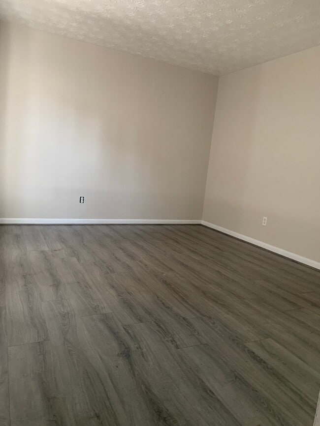 Photo - 720 Ohio Pike Townhome