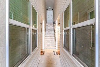 Building Photo - 251 S Mill St