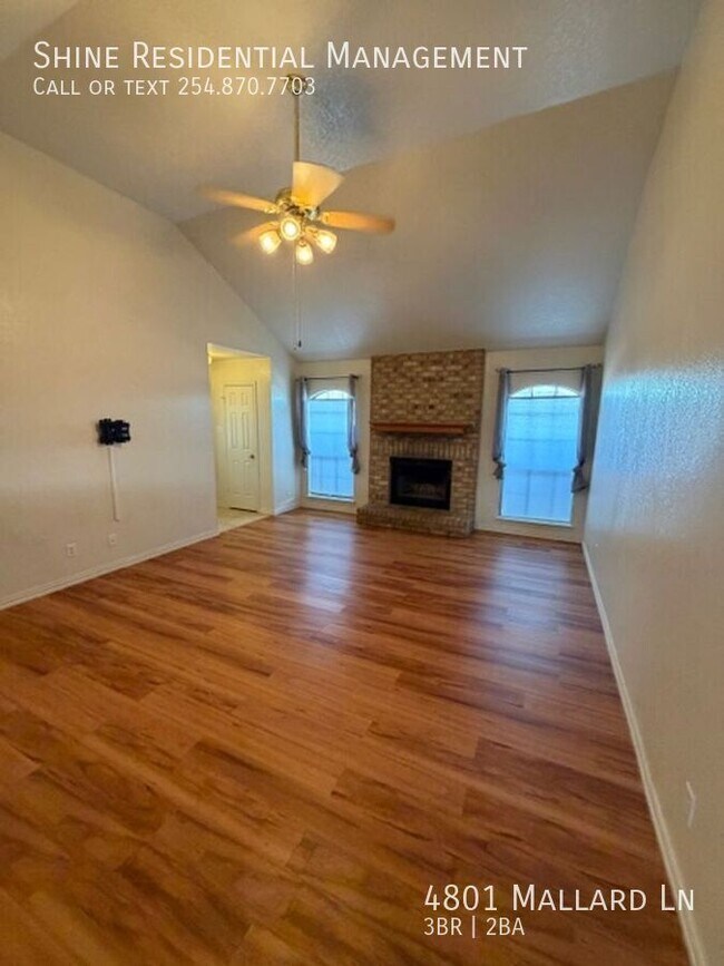 Foto del edificio - 4801 Mallard Ln