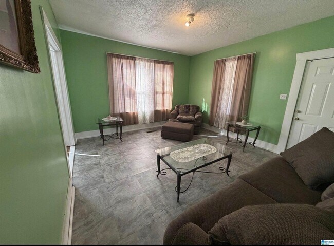 Foto del edificio - 1501 Clarendon Ave