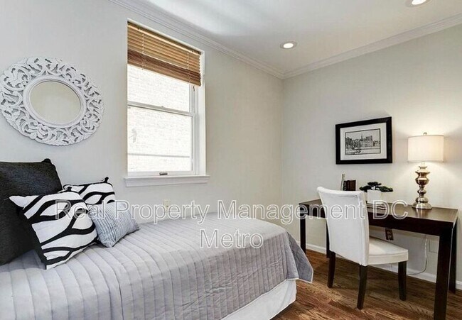 Foto del edificio - 1806 Belmont Rd NW