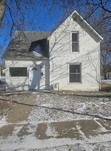 Building Photo - 771 Greenlawn Ave