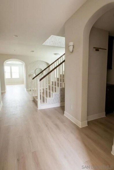 Foto del edificio - 6375 Silverbush Creek St