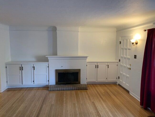 Foto del edificio - 3922 Mesa Verde Ave NE