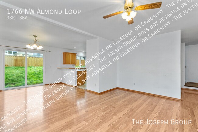 Foto del edificio - 1766 NW Almond Loop