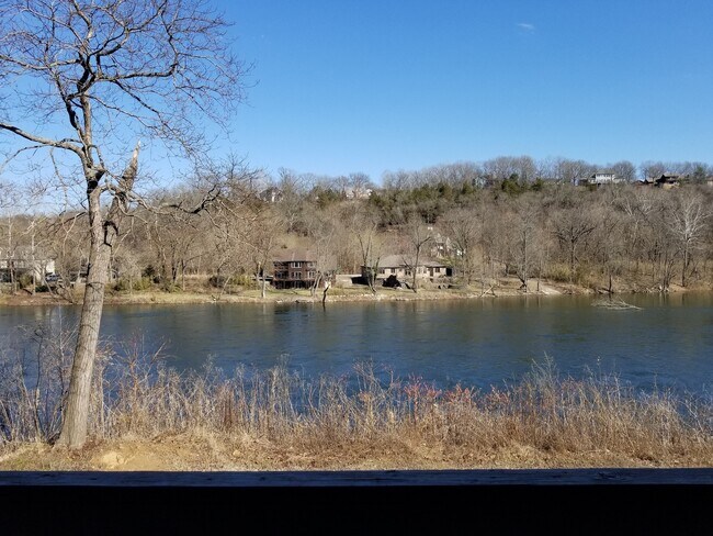 Foto del edificio - I Bedroom 1 Bath Apartment on Lake Taneycomo in Branson , MO
