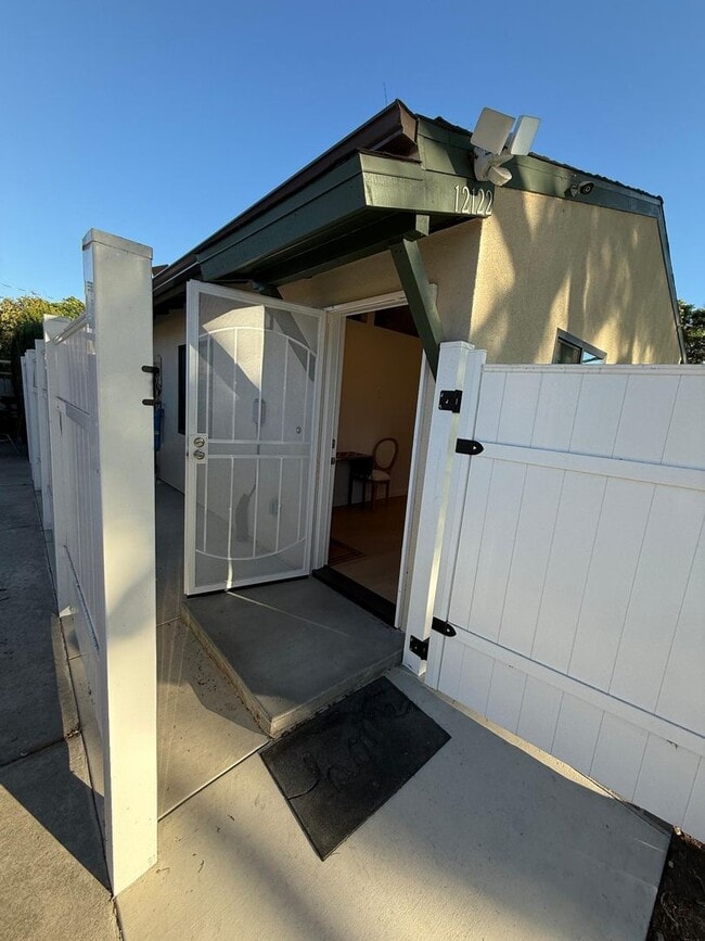 Foto del edificio - Newly built 1 Bed, 1 Bath ADU