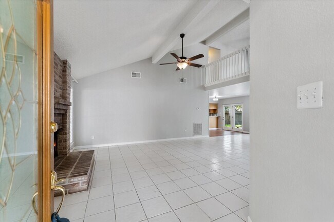 Foto del edificio - 4311 Piney Creek Ln