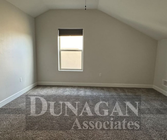 Building Photo - Newer construction 3 bedroom - 2.5 bath home