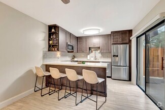 Building Photo - 3109 San Clara Dr