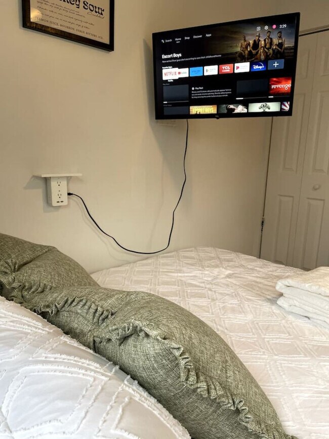 Building Photo - 15 Rue Richer