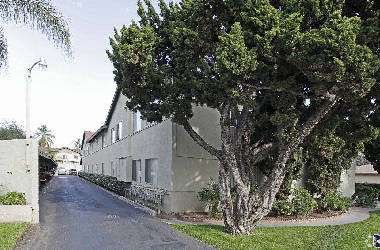 Foto principal - North Juniper Gardens