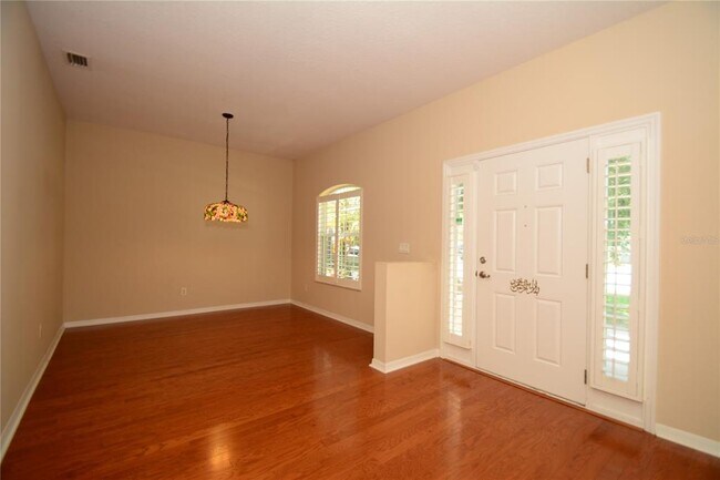 Foto del edificio - 36 Reidsville Dr