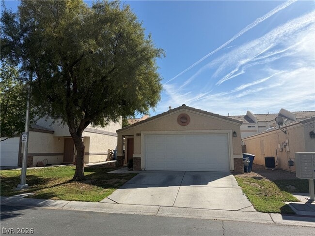 Foto del edificio - 3244 Idaho Springs St