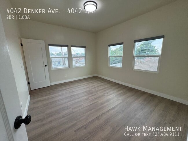 Building Photo - 4042 Denker Ave
