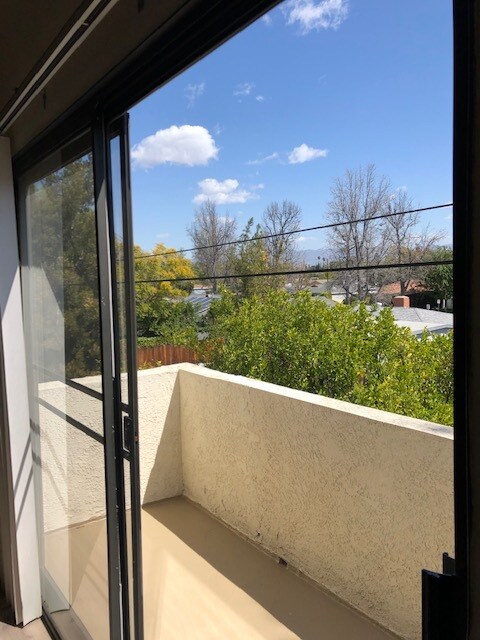 Foto del edificio - 5206 Norwich Ave