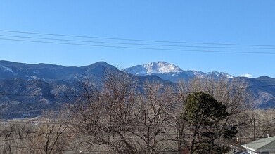 Building Photo - 1632 Manitou Blvd