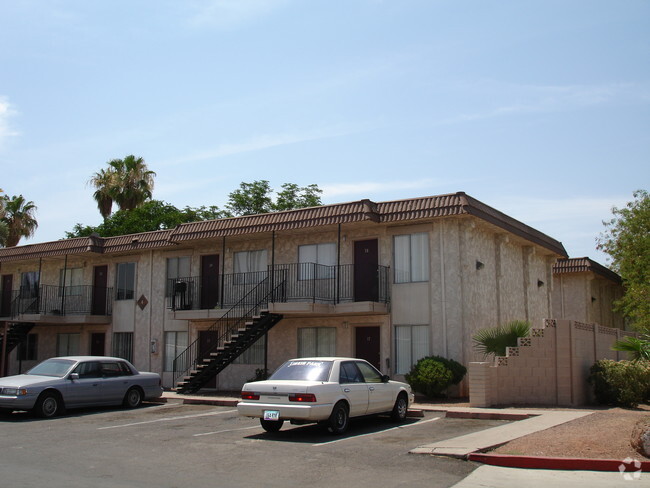 Bellum Manor Apartments Rentals - Phoenix, AZ | Apartments.com