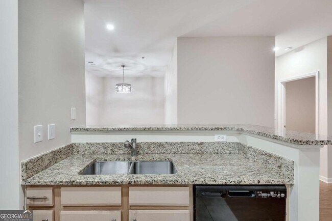 Foto del edificio - 821 Ralph McGill Blvd NE