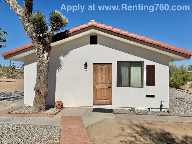 Foto del edificio - New 2 Bedroom 1 Bathroom Home!!