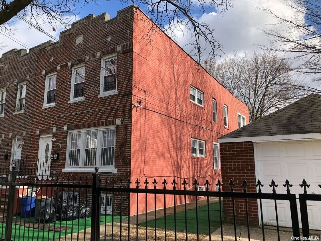 Primary Photo - 177-22 106th Rd