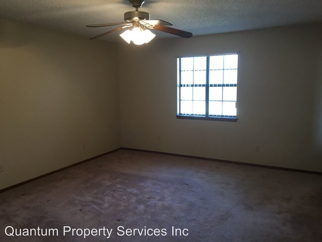 Building Photo - 3 br, 2 bath House - 9405 IVORY CIRCLE