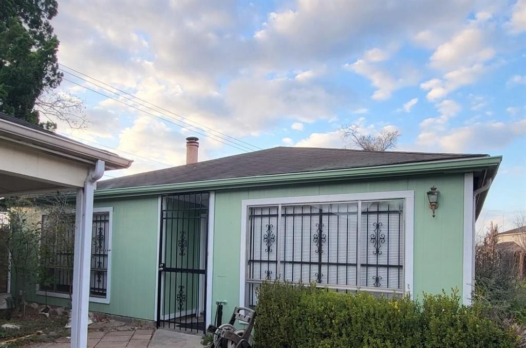 Primary Photo - 13146 Newbrook Dr