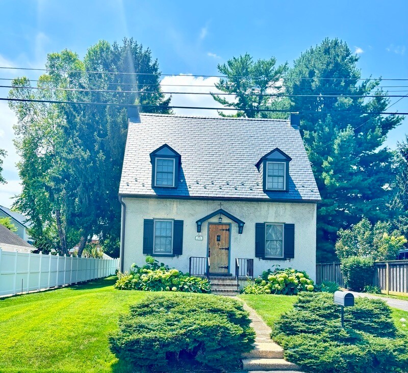 Foto principal - 2314 Wood St
