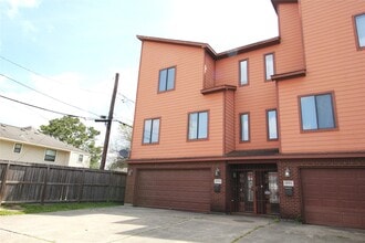 Building Photo - 4709 Scott St