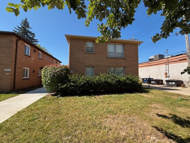 Building Photo - 3957 N 92nd St