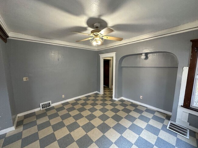 Foto del edificio - 2534-2536 N 41st St. (Duplex)