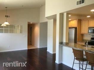 Building Photo - 1033 Scotia Terrace