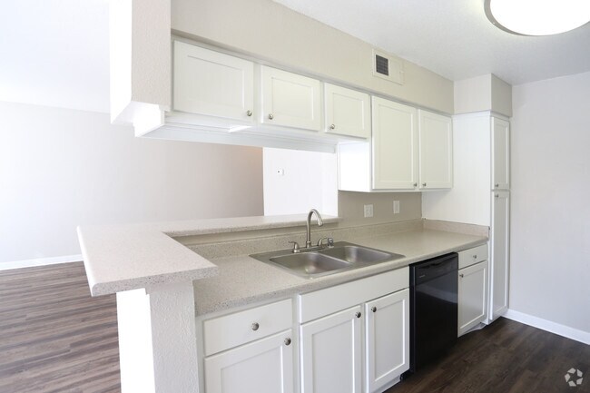 Alvarado Apartments Albuquerque Nm Apartments Com