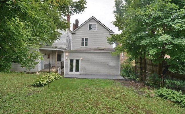 Building Photo - 15 Oakmont Street