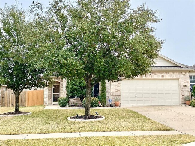 Foto del edificio - 17518 Stamford Oaks Dr